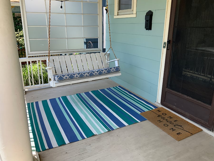 Porch swing