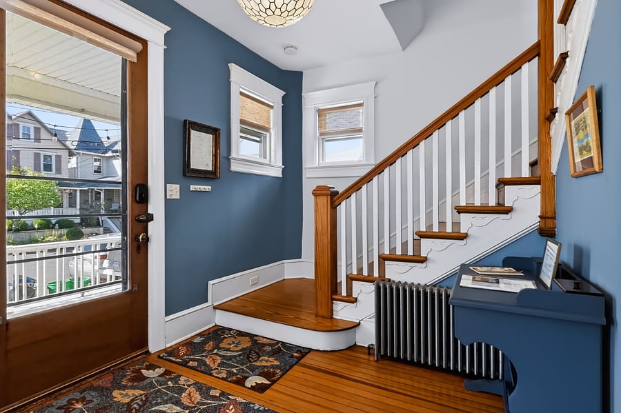 Entry way