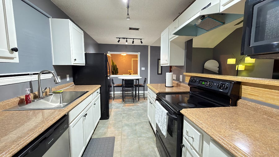 Furnished Finder property 1027808_1 photo 9