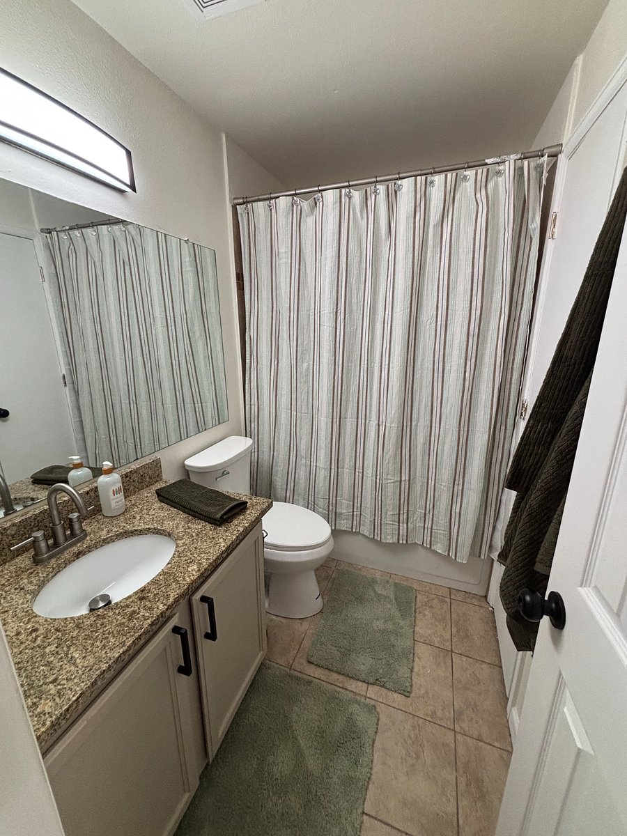 Furnished Finder property 1027810_1 photo 7