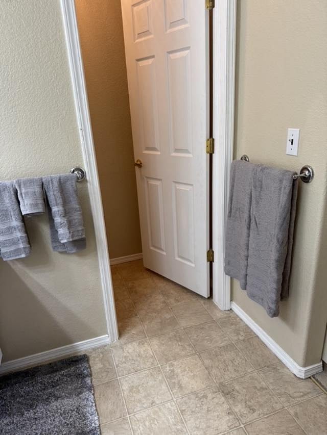 Furnished Finder property 1027839_1 photo 11