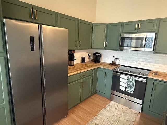 Furnished Finder property 1027839_1 photo 20