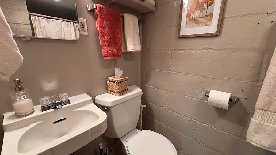 Furnished Finder property 1027845_1 photo 29