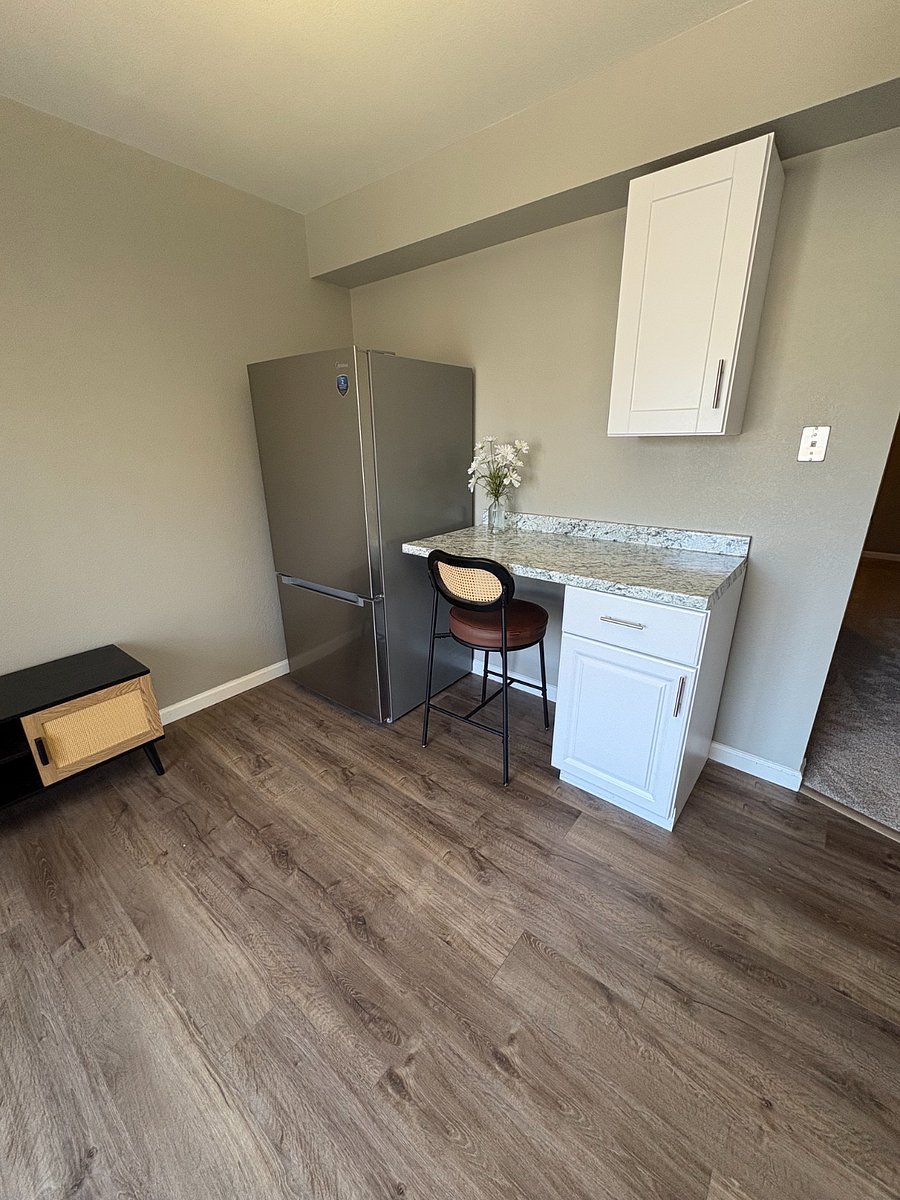 Furnished Finder property 1027848_1 photo 3