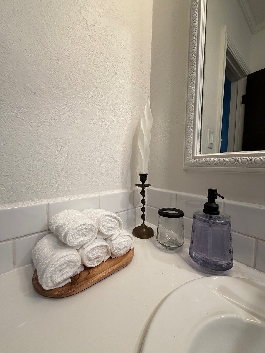 Furnished Finder property 1027855_1 photo 20
