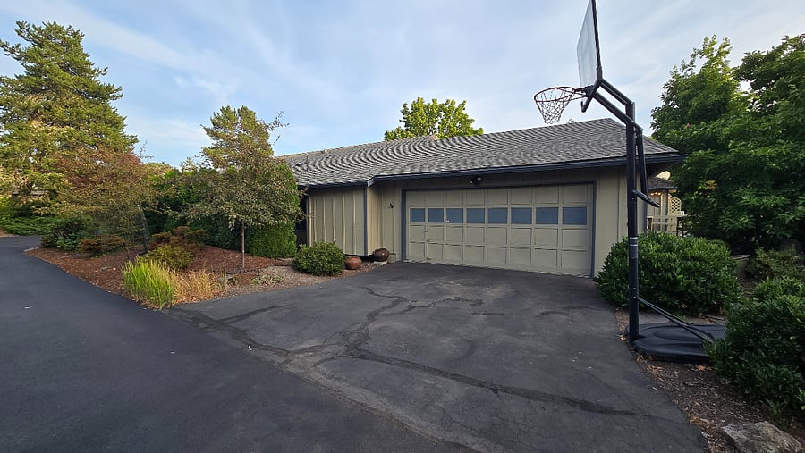 Furnished Finder property 1027867_1 photo 3