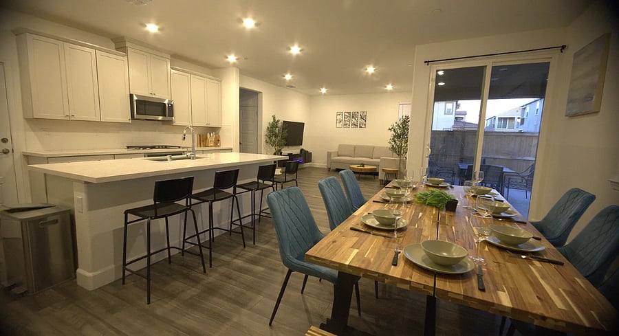 Furnished Finder property 1027868_1 photo 4