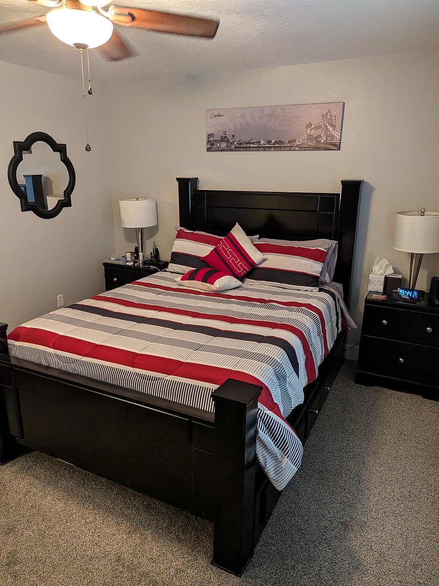 Master bedroom 1