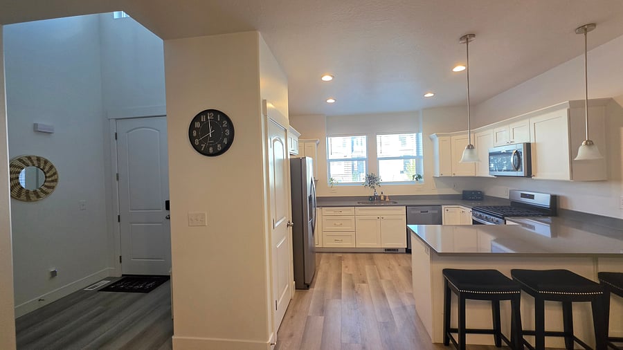 Furnished Finder property 1027884_1 photo 6