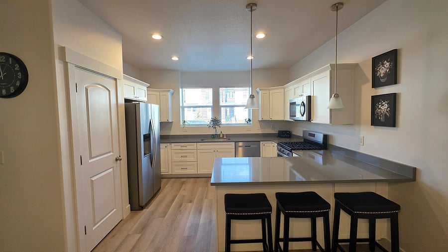 Furnished Finder property 1027884_1 photo 3