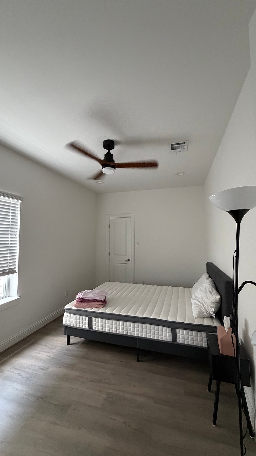 Furnished Finder property 1027895_1 photo 15