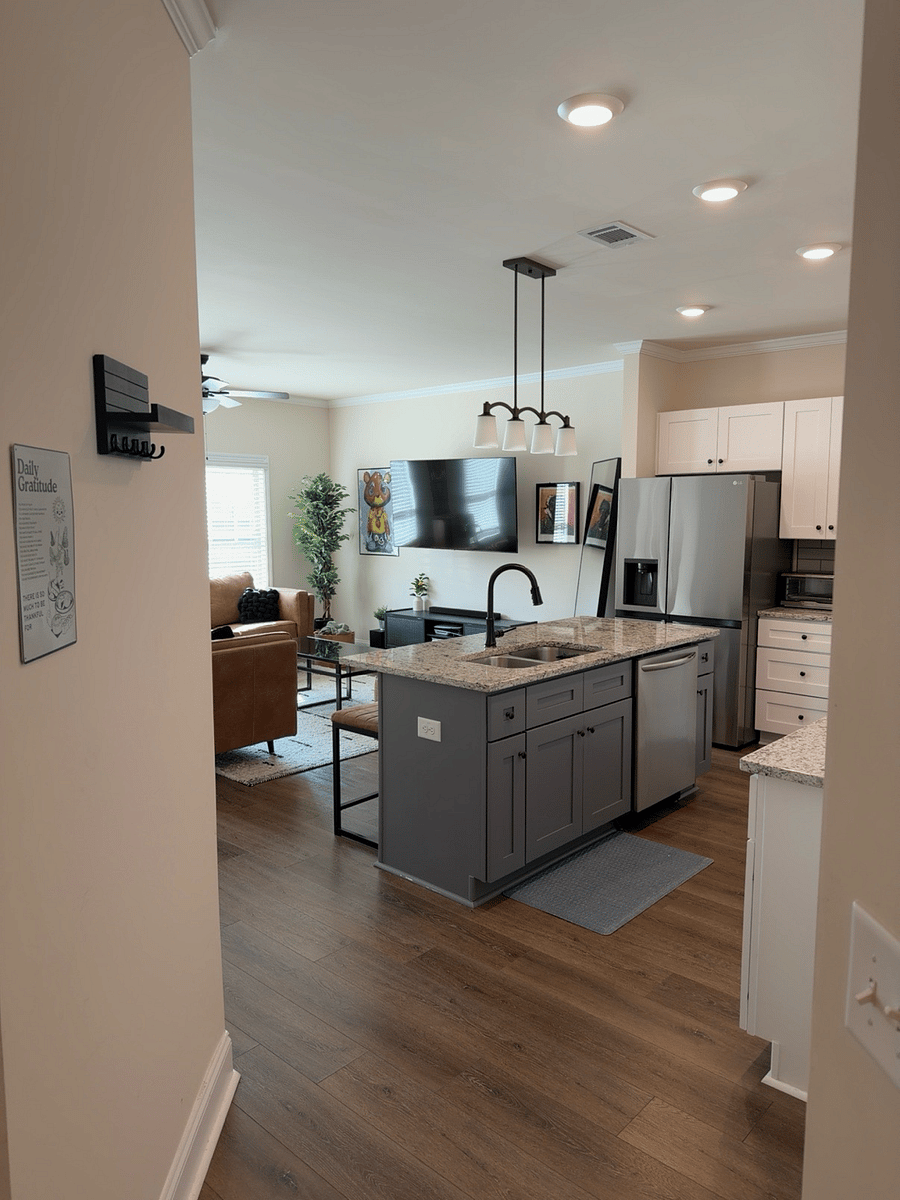 Furnished Finder property 1027902_1 photo 3