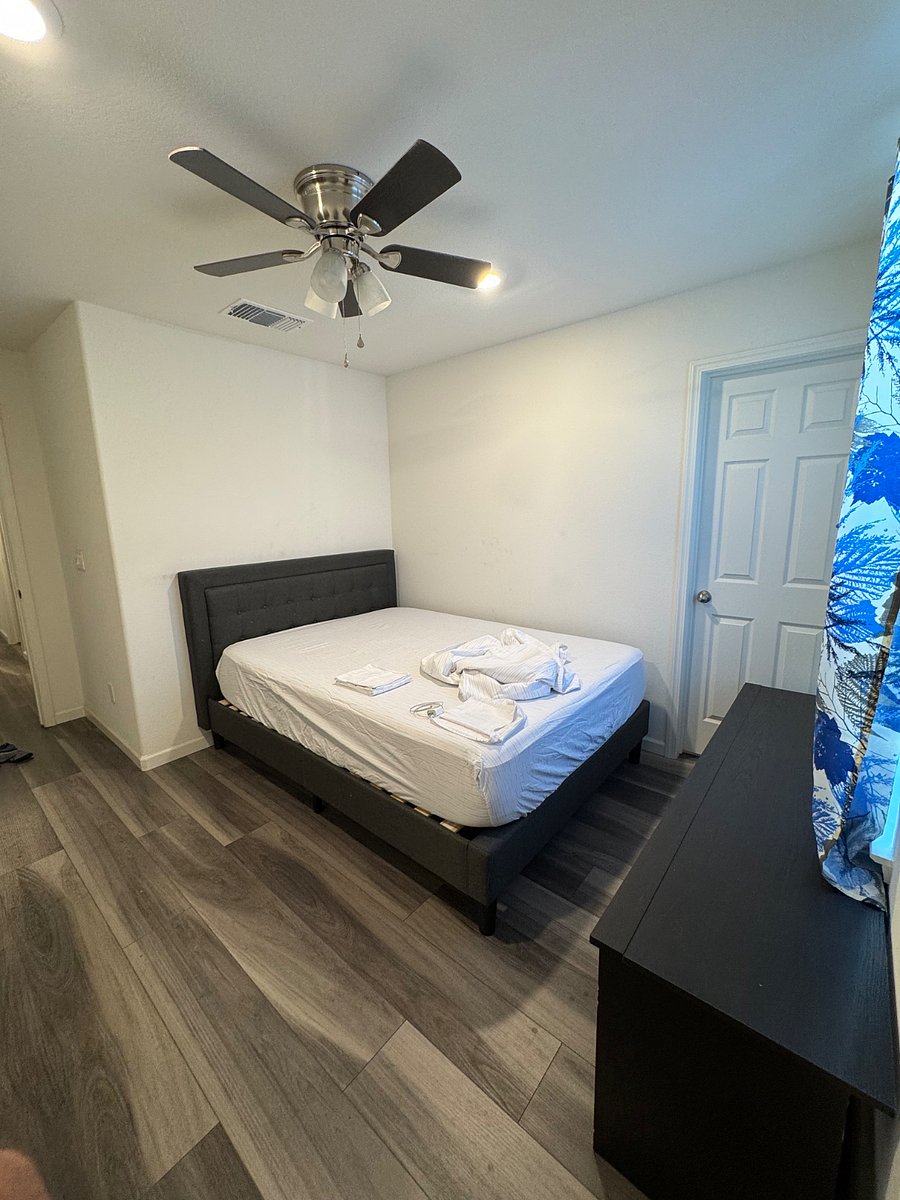 Furnished Finder property 1027905_1 photo 10