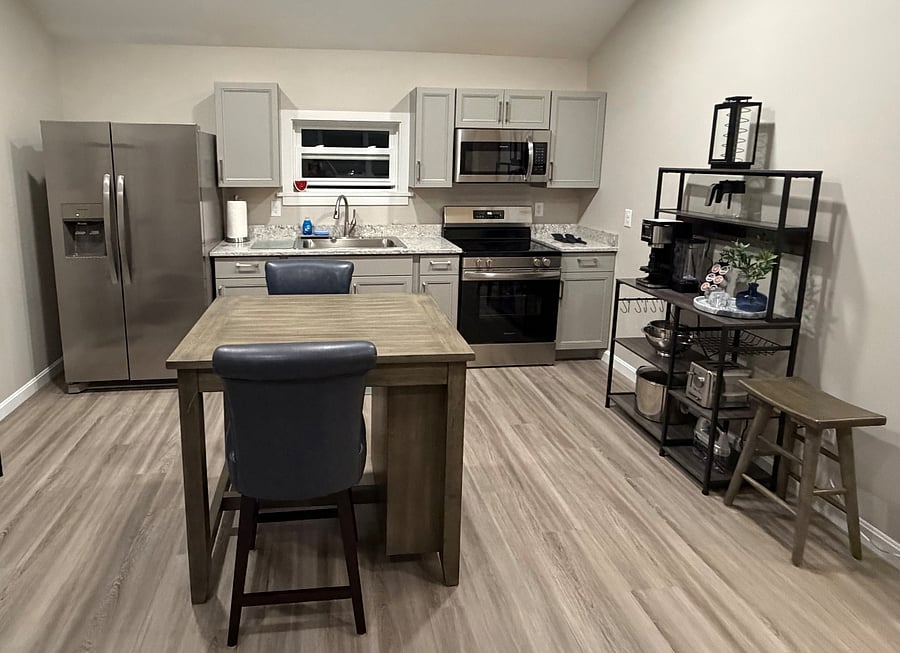 Furnished Finder property 1027909_1 photo 3
