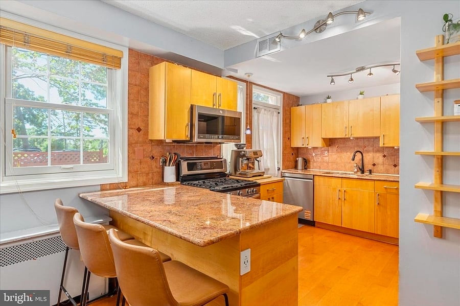 Furnished Finder property 1027937_1 photo 5