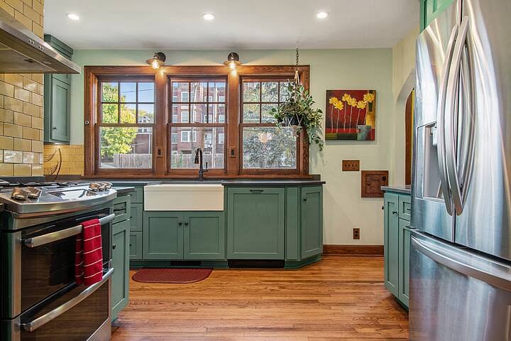 Furnished Finder property 1027967_1 photo 2