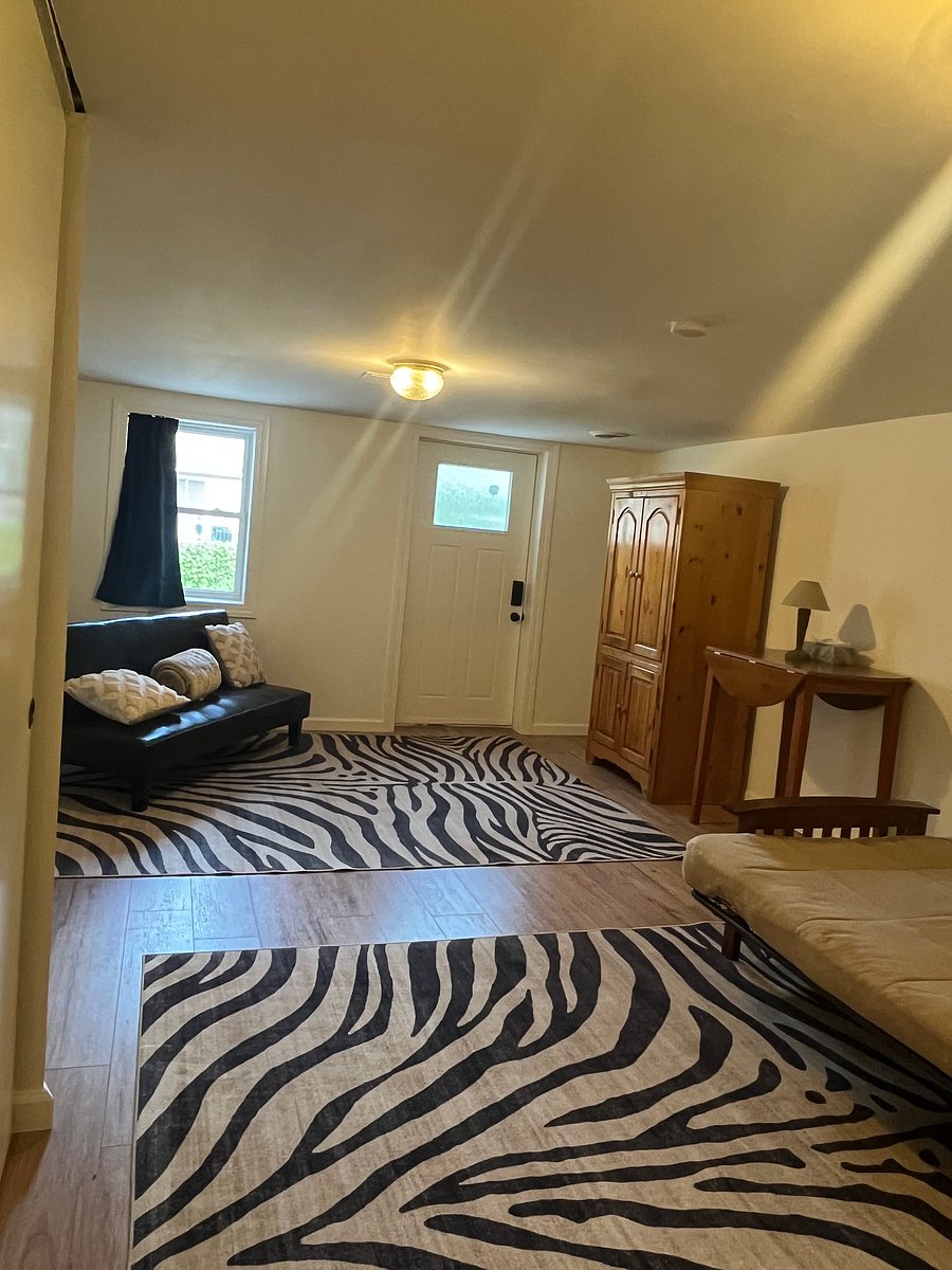 Furnished Finder property 1028002_1 photo 37