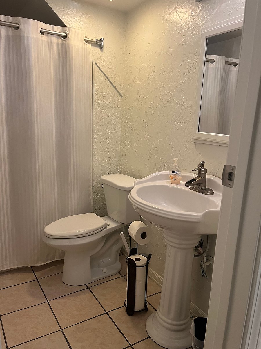 Furnished Finder property 1028002_1 photo 33