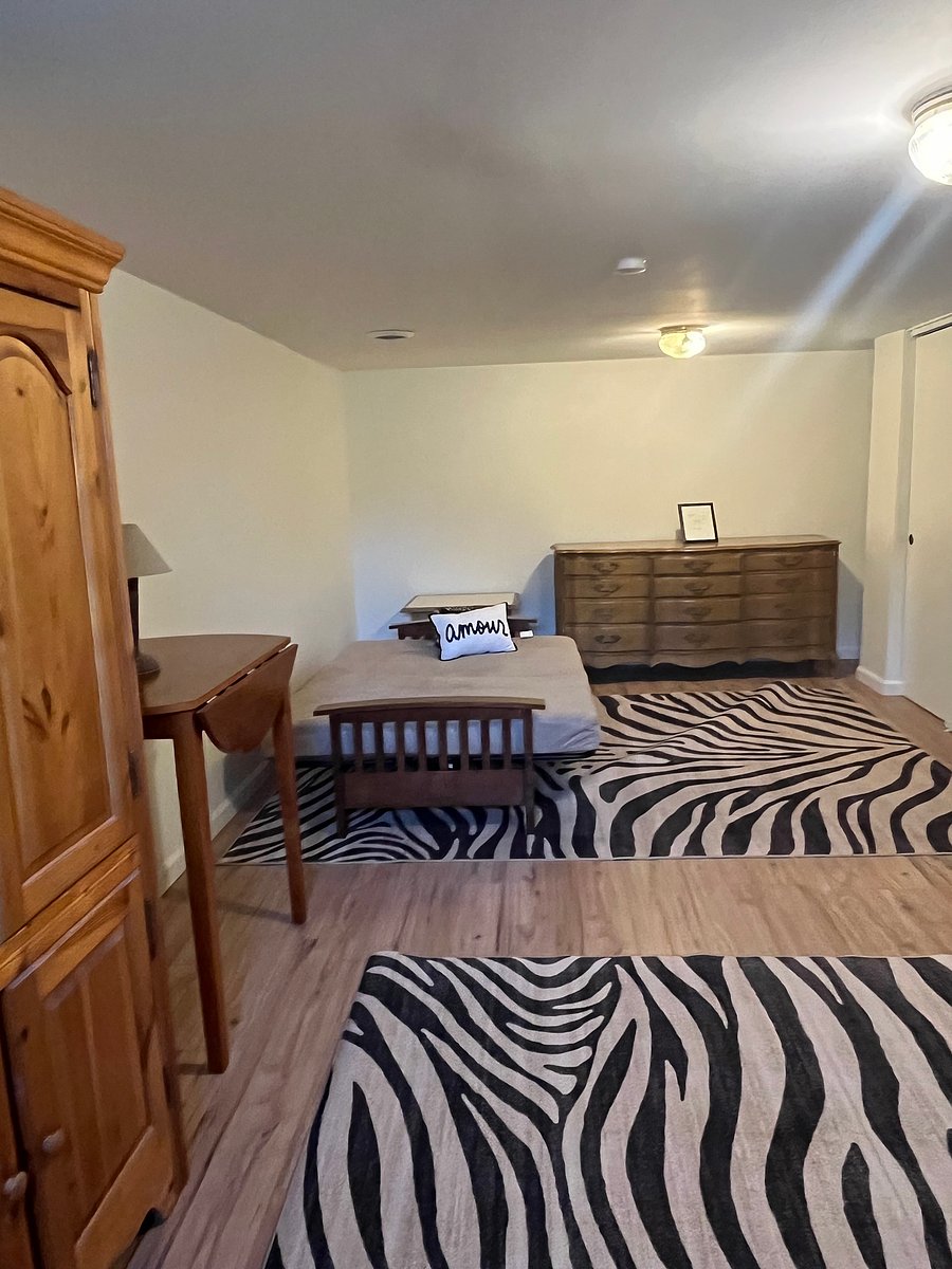 Furnished Finder property 1028002_1 photo 35