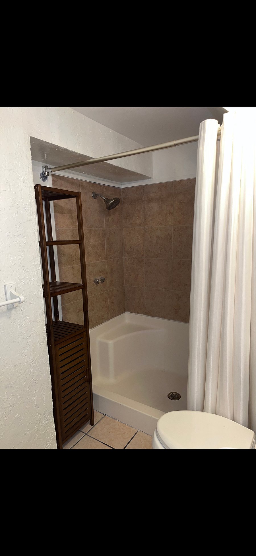Furnished Finder property 1028002_1 photo 29