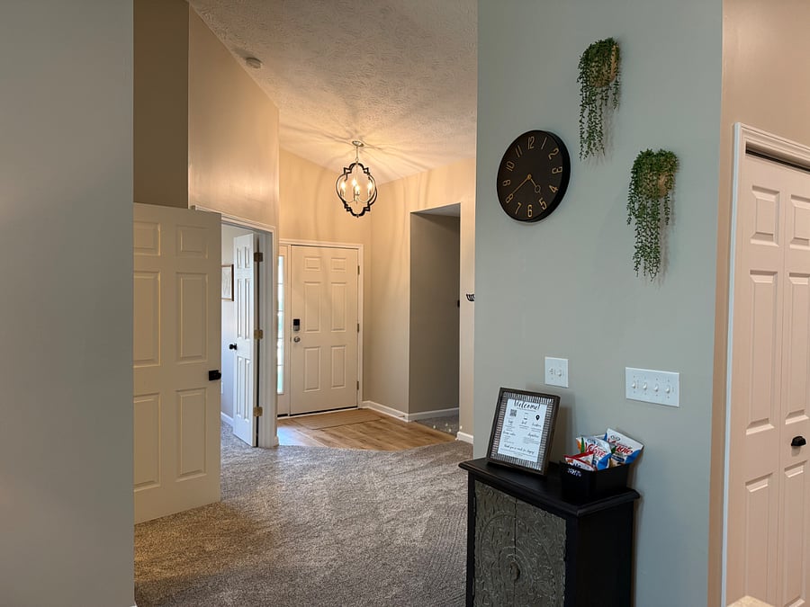 Entry area. 