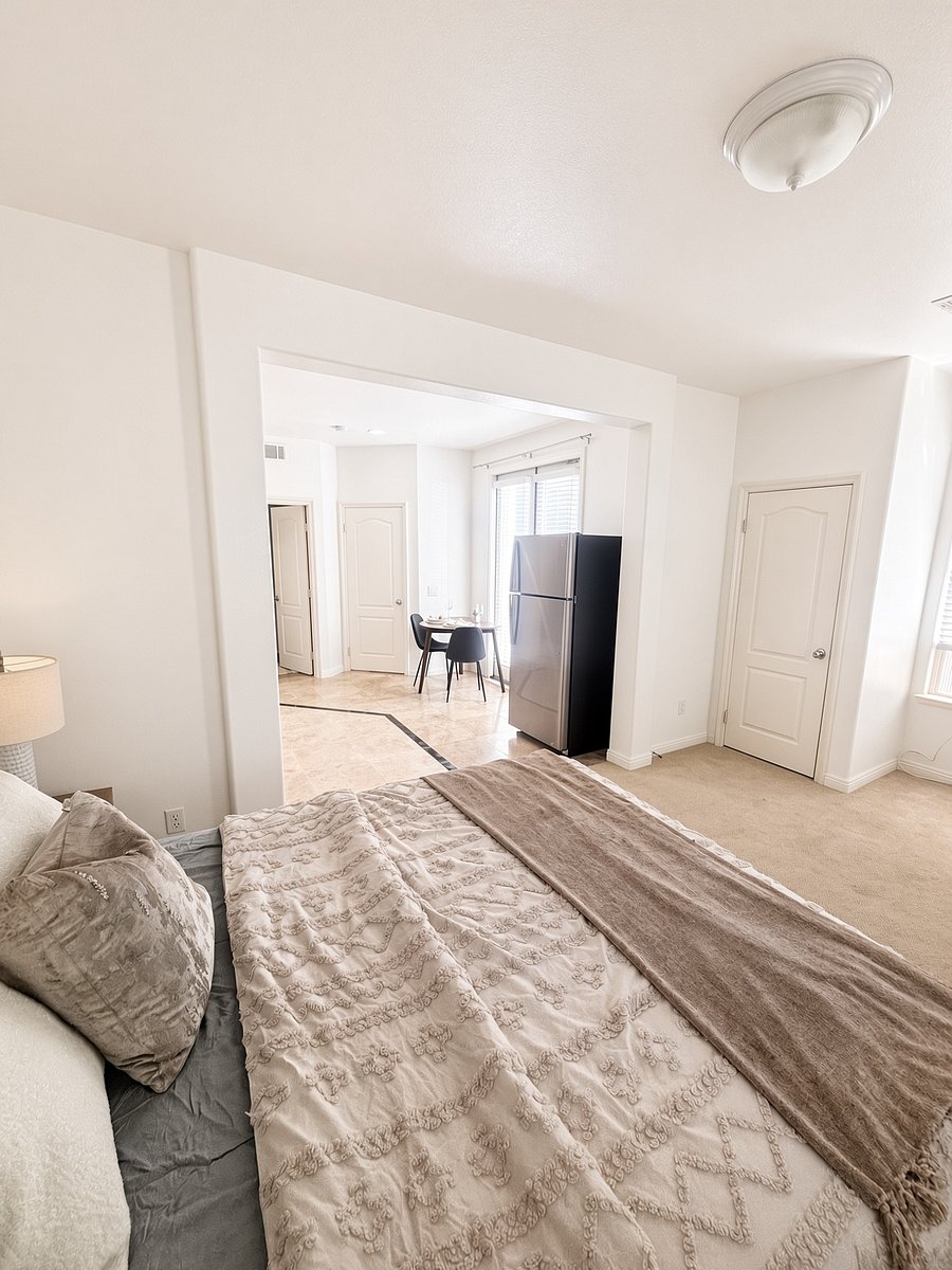 Furnished Finder property 1028010_1 photo 4