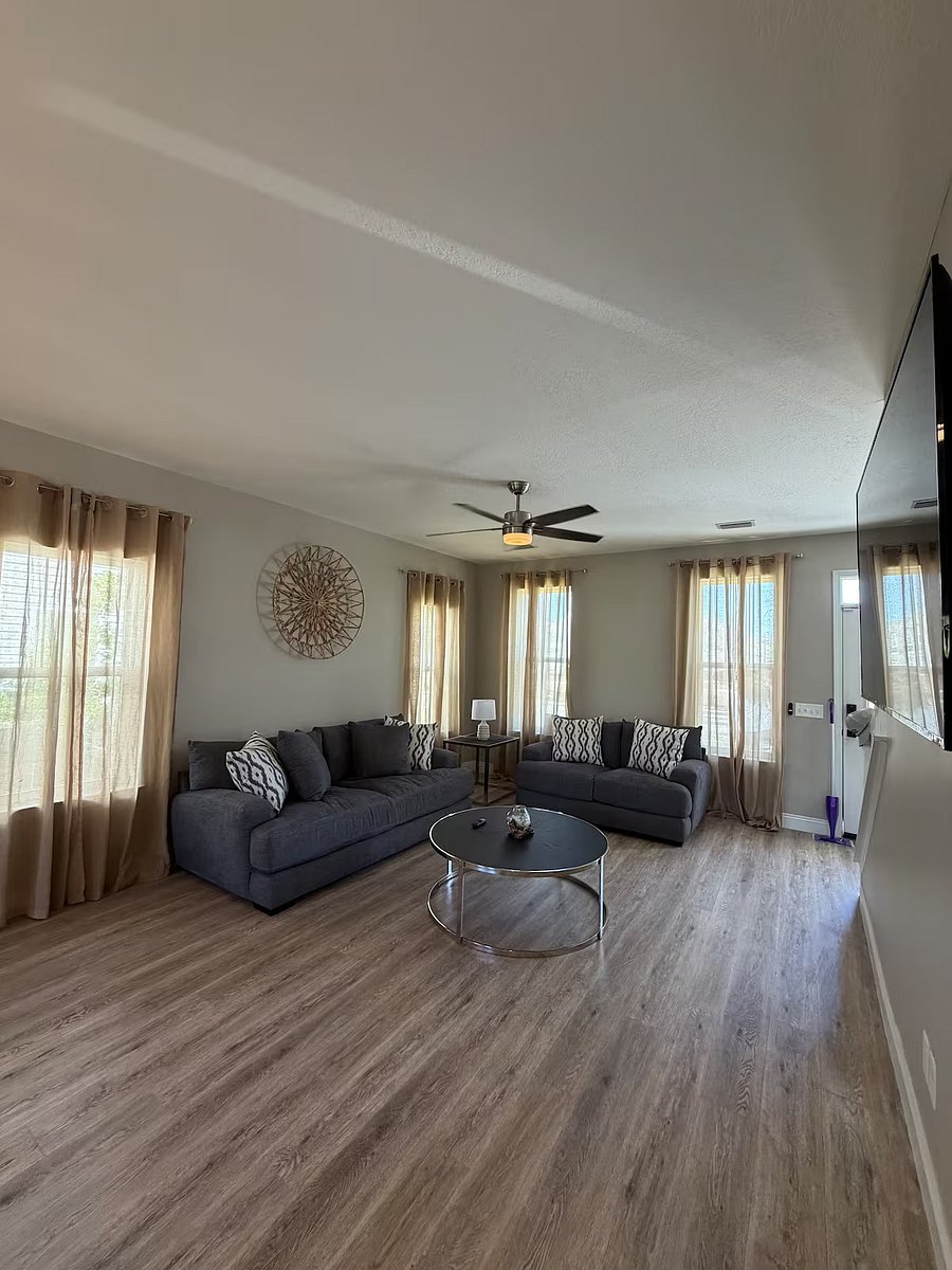 Furnished Finder property 1028020_1 photo 3