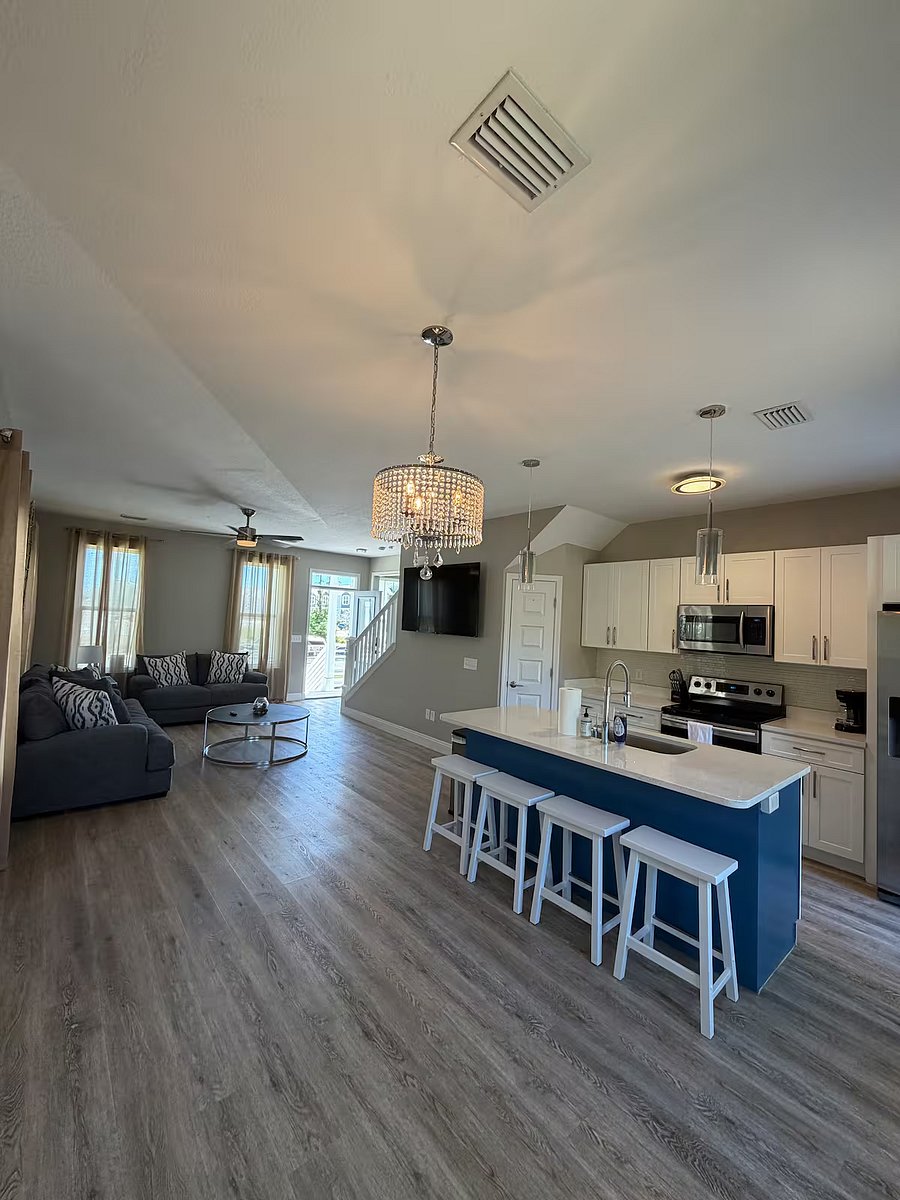 Furnished Finder property 1028020_1 photo 4