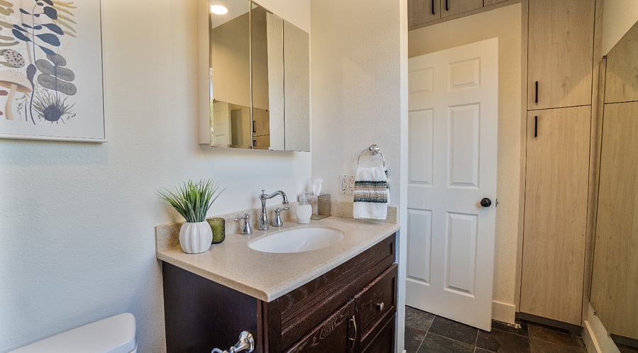 Furnished Finder property 1028026_2 photo 11