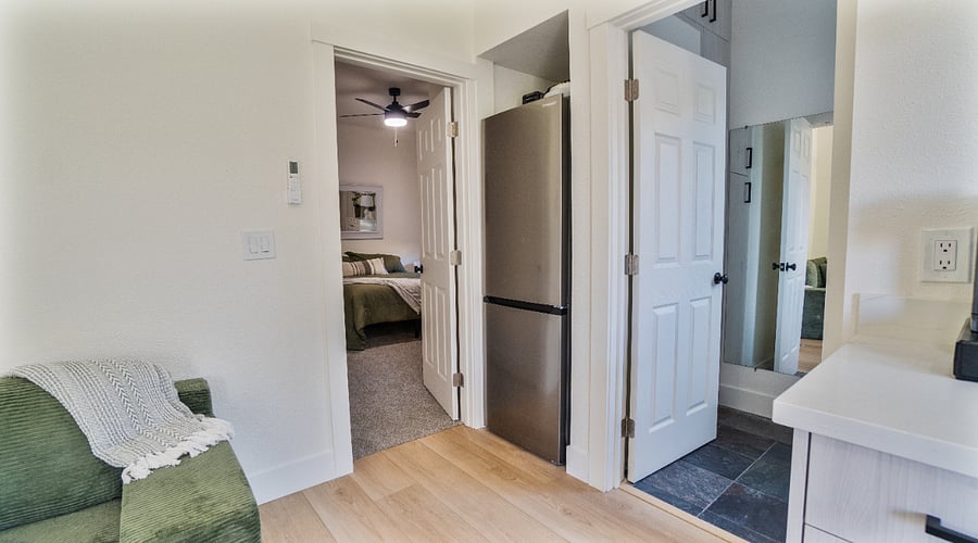 Furnished Finder property 1028026_2 photo 5
