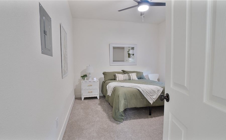 Furnished Finder property 1028026_2 photo 10