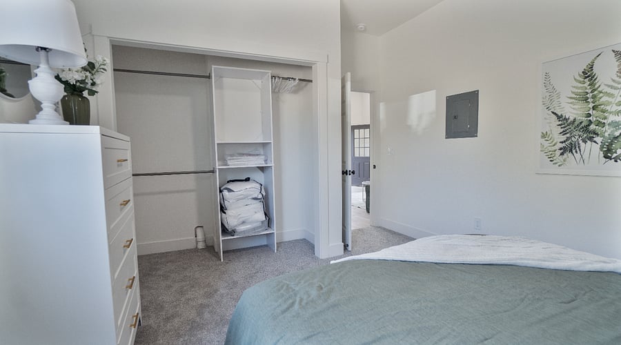 Furnished Finder property 1028026_2 photo 9