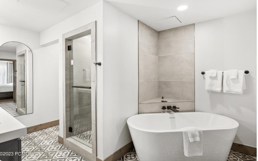 Furnished Finder property 1028027_1 photo 4