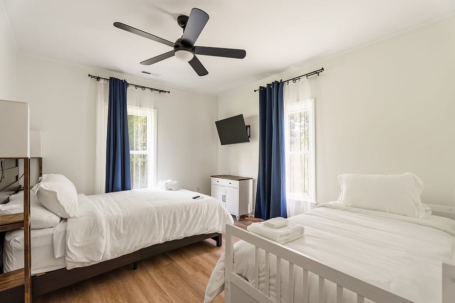Furnished Finder property 1028031_1 photo 26