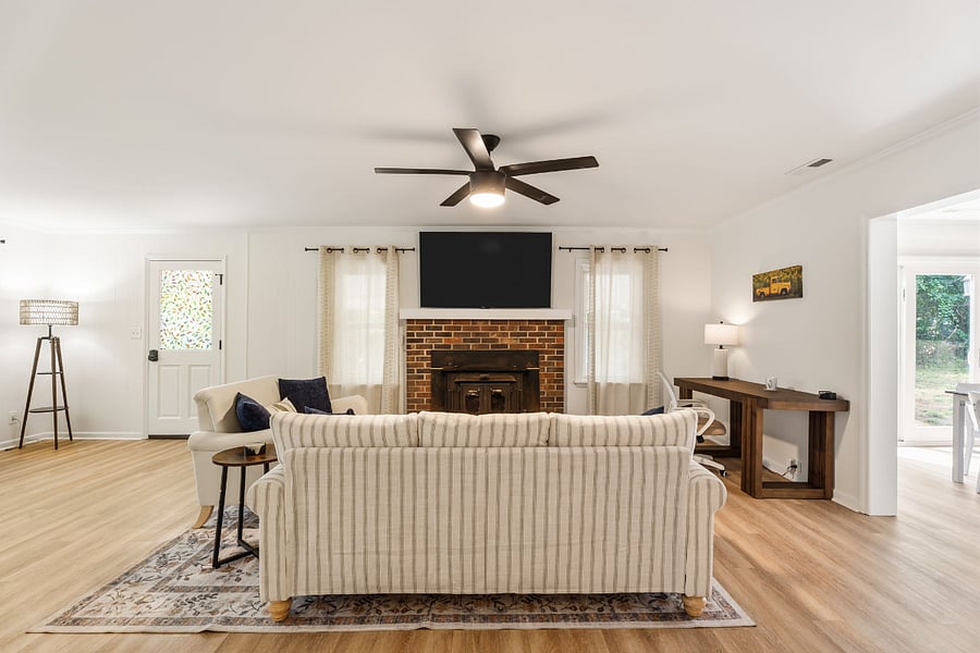 Furnished Finder property 1028031_1 photo 32