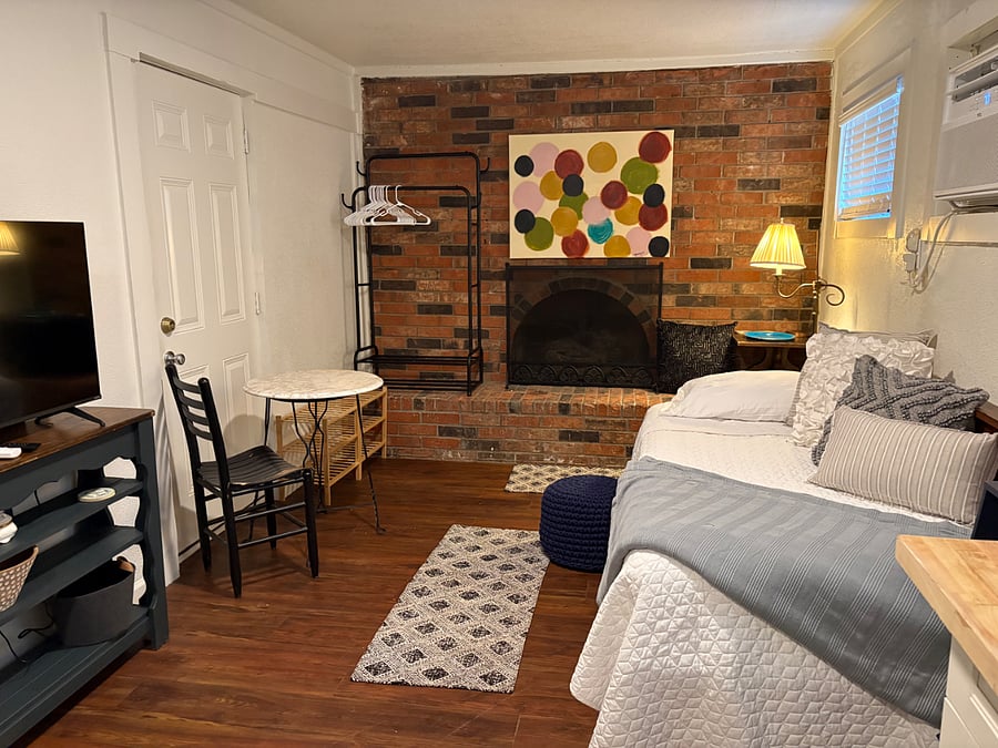 Furnished Finder property 1028045_1 photo 3
