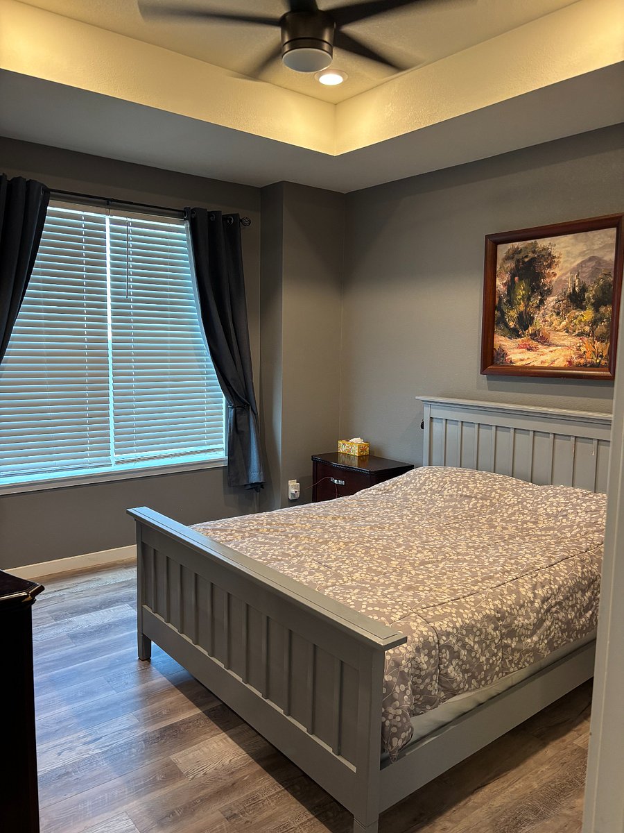 Primary suite.