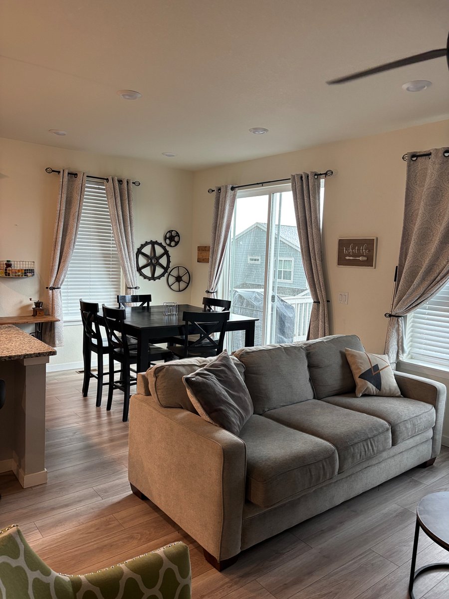 Furnished Finder property 1028048_1 photo 20