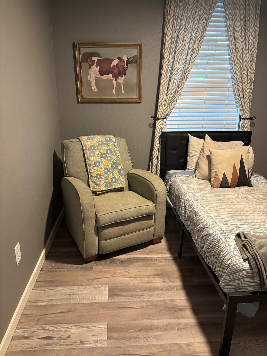 Furnished Finder property 1028048_1 photo 22