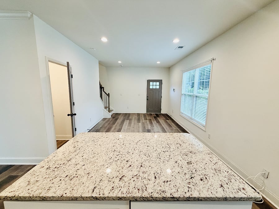 Furnished Finder property 1028054_1 photo 7