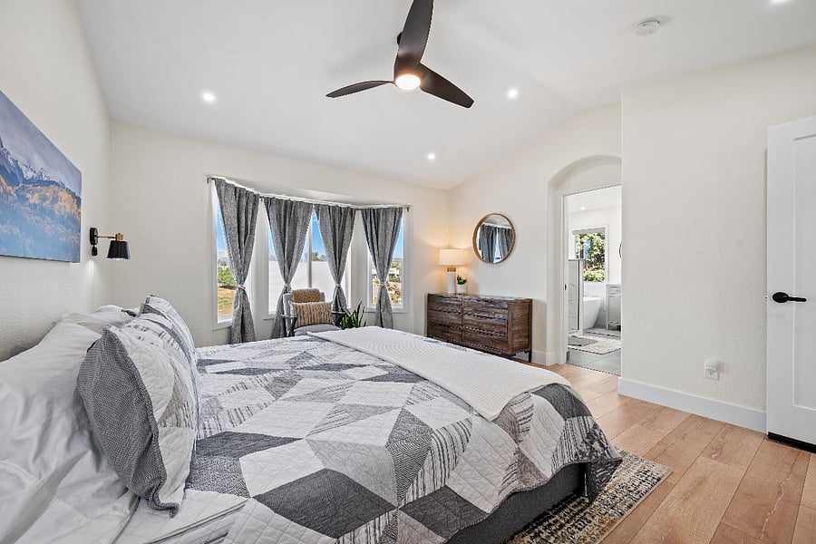 Furnished Finder property 1028059_1 photo 19