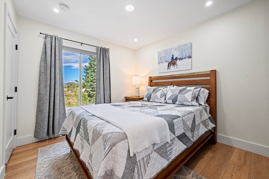 Furnished Finder property 1028059_1 photo 20