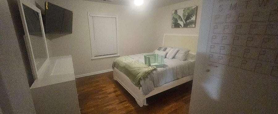 Furnished Finder property 1028063_1 photo 4