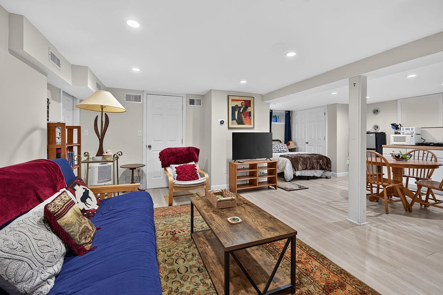 Furnished Finder property 1028078_1 photo 17