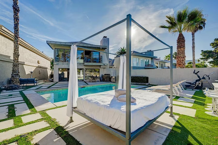 Furnished Finder property 1028082_1 photo 21