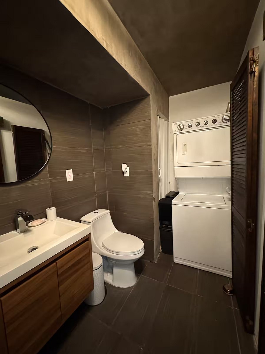 Furnished Finder property 1028082_1 photo 32