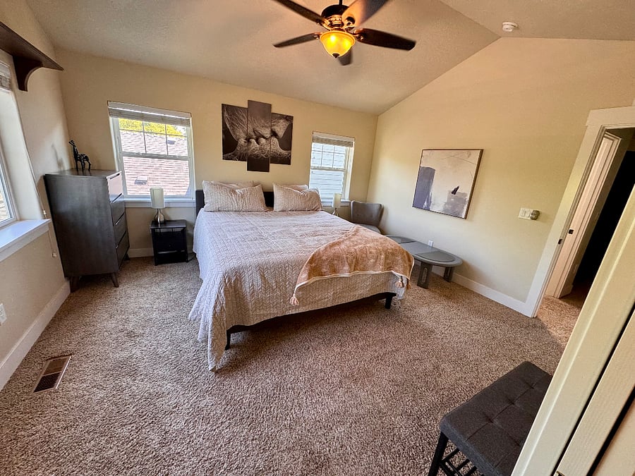 Furnished Finder property 1028085_1 photo 14