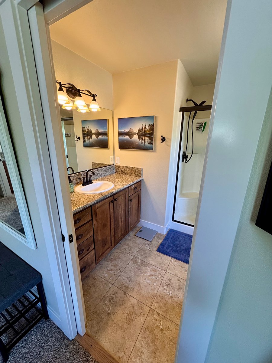 Furnished Finder property 1028085_1 photo 16