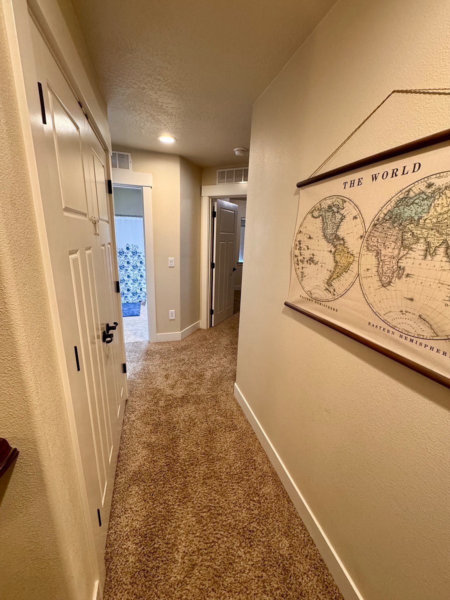Furnished Finder property 1028085_1 photo 12