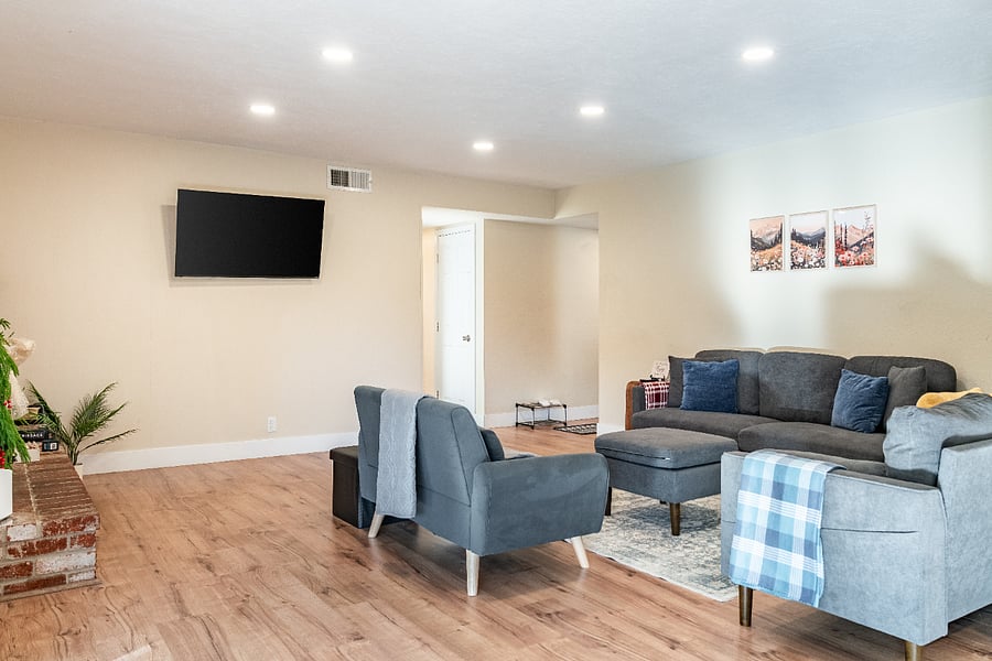 Furnished Finder property 1028088_1 photo 24